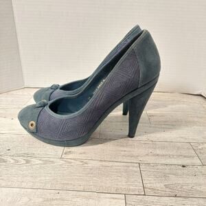 Dione blue suede heels women's size 5.5